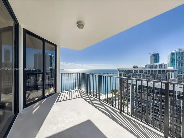 1901 Brickell Ave APT B2404, Miami, FL 33129