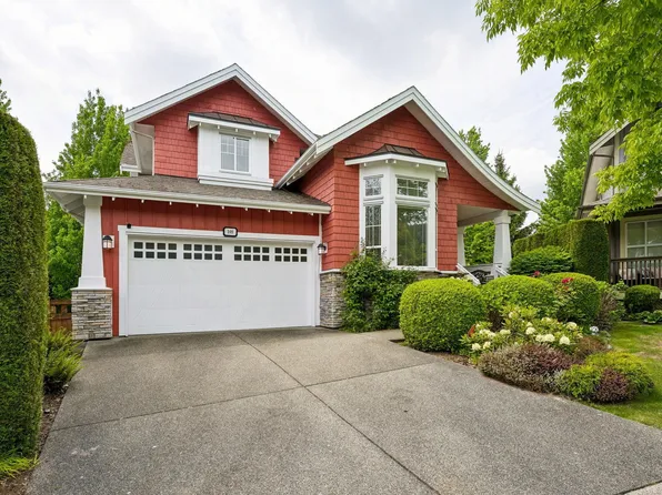 109 Cranberry Ct, Pt Moody, BC V3H 0C4