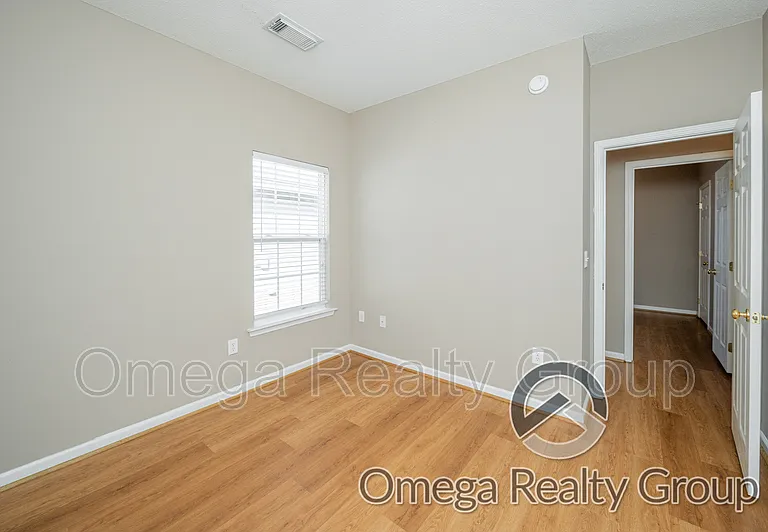 9717 Full Moon Cir — Photo 35
