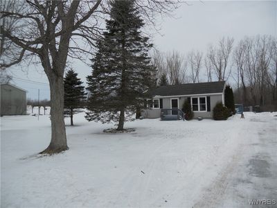 6777 Westcott Rd, Stafford, NY, 14143