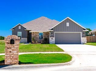 203 S 25th St, Collinsville, OK 74021
