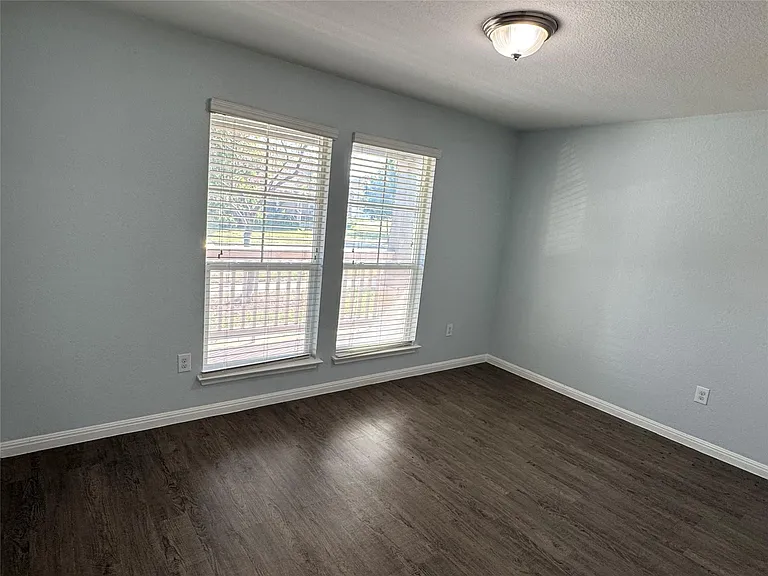 1520 Portchester Castle Path — Photo 12