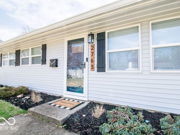 2763 Streamside Dr, Columbus, IN 47203