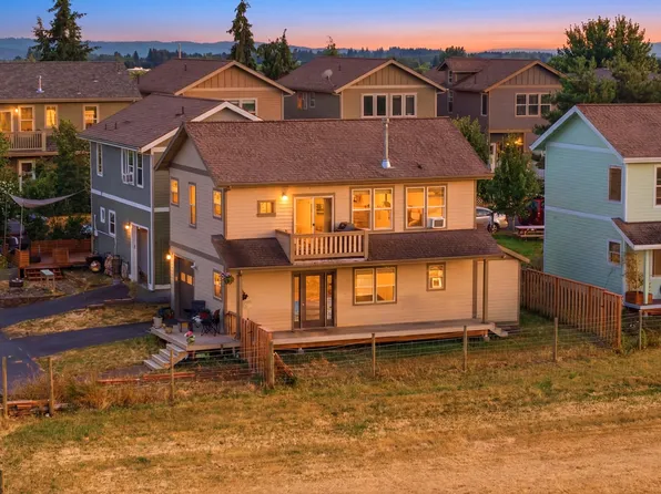 2850 Cottage Ln, Hood River, OR 97031