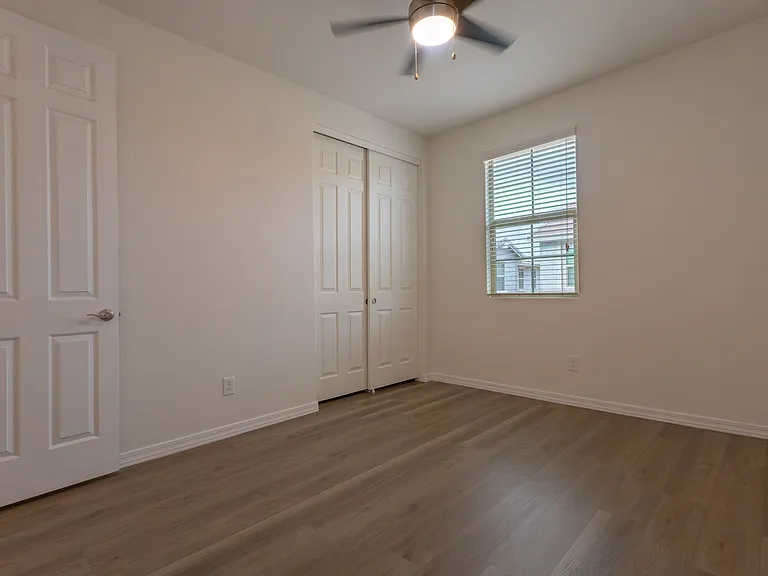 3674 E Turley St — Photo 15