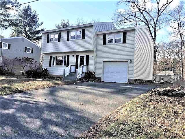 1st image of 5 Lee Dr