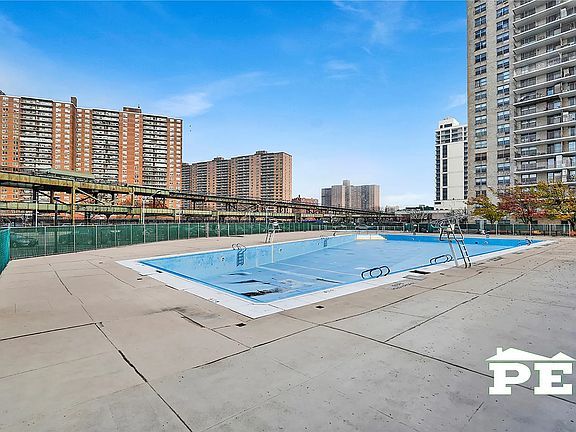 4th image of 601 Surf Ave APT 1E
