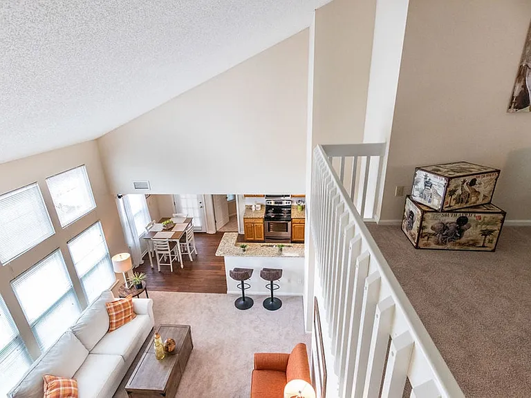 Windsong Place Apartments — Photo 66