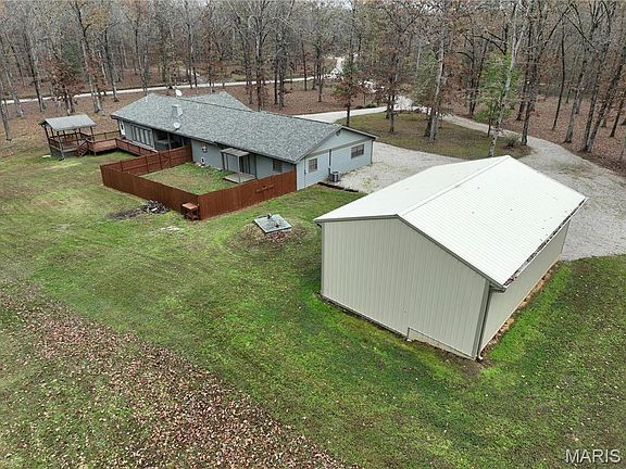 2nd image of 888 County Road 533