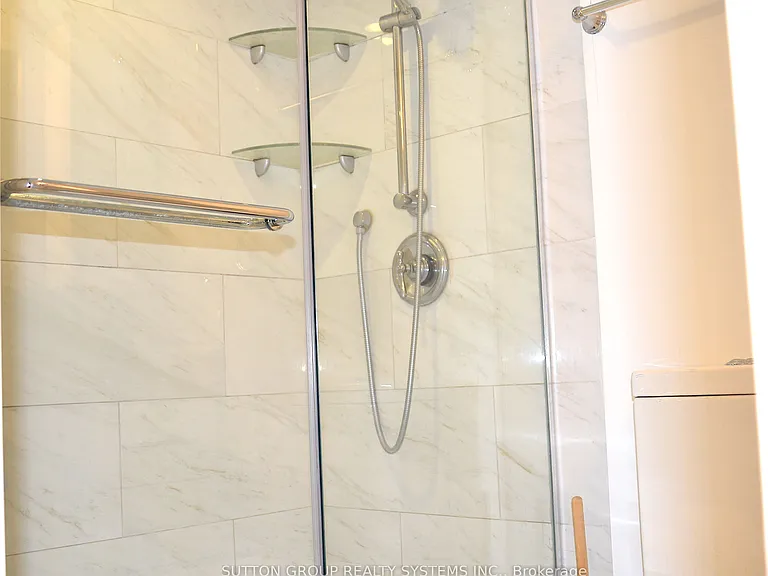 717 Bay St #1809 — Photo 15