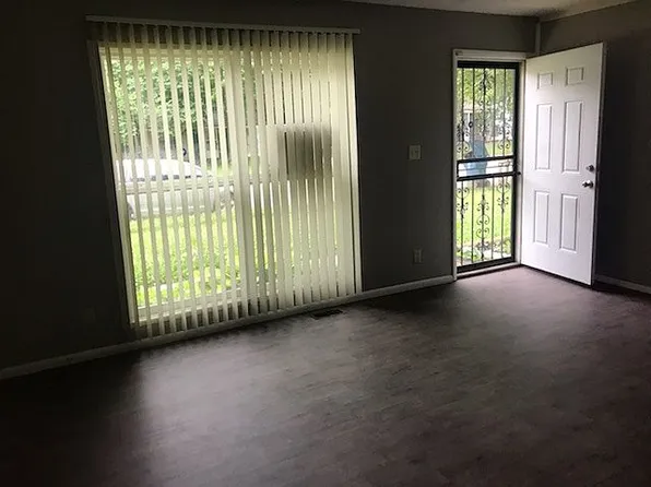 5907 Price Ln, Indianapolis, IN 46254