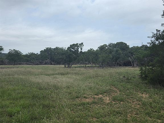 4th image of Sycamore Creek Dr