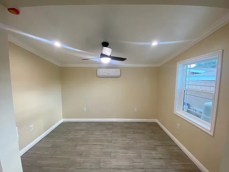 323 S Pima Ave — Photo 4