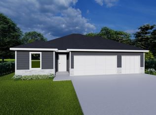 1422 E Macon St, Republic, MO 65738