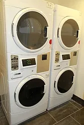 Rented by Rennit Inc.