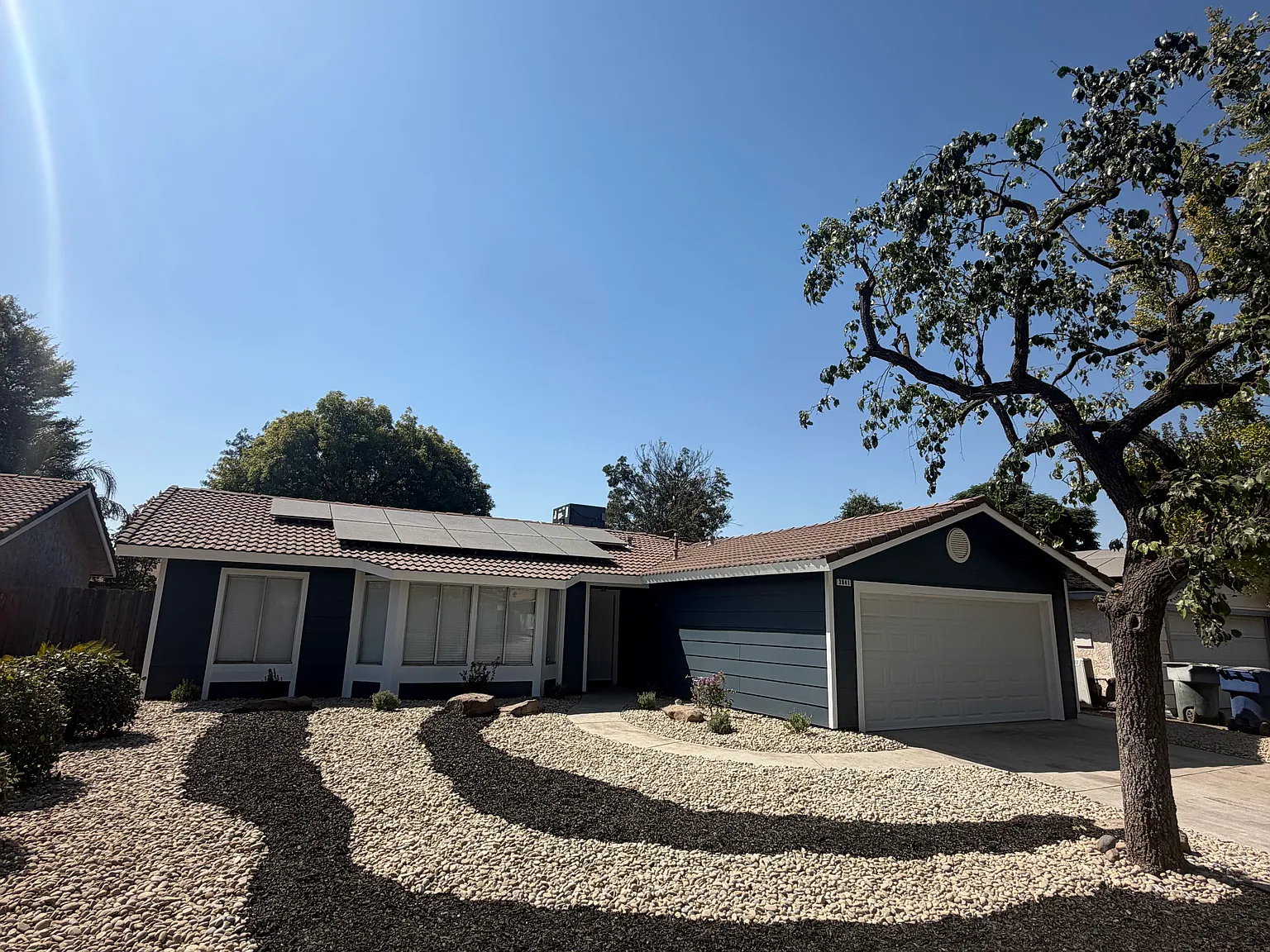 3 bed, 1585 sqft, $2,750 — Photo 1