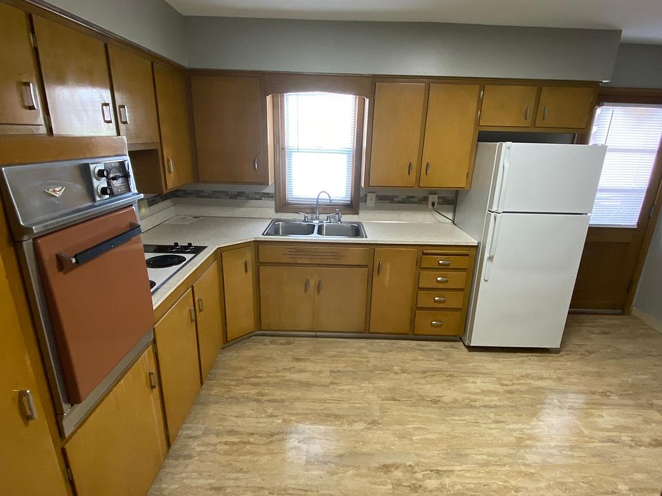 1st image of 1325 N 49th Ave #4