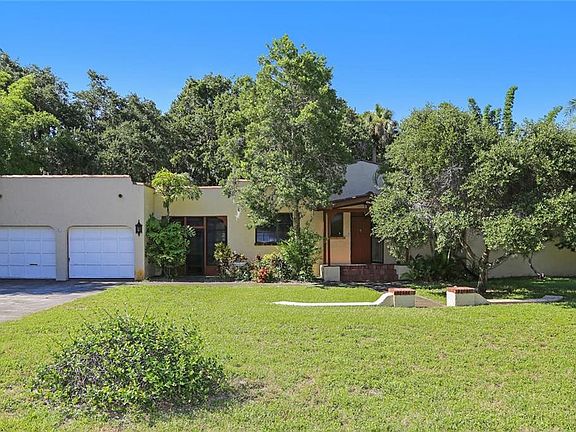 3rd image of 1710 Vamo Dr