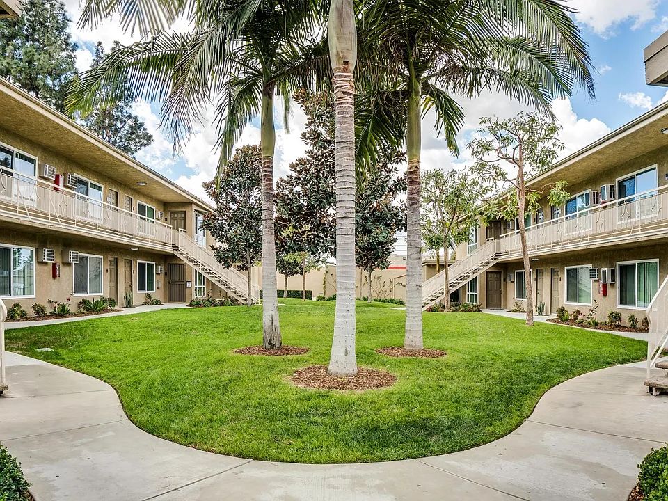 Anaheim Park Apartments
