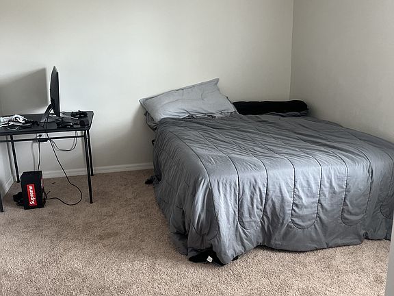 2nd image of 1635 Wynford Cir #1