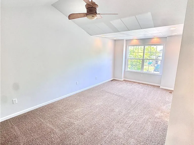 309 Maple Ct — Photo 11