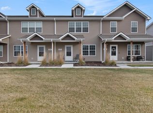 2119 Brandon Ln, Fremont, NE 68025