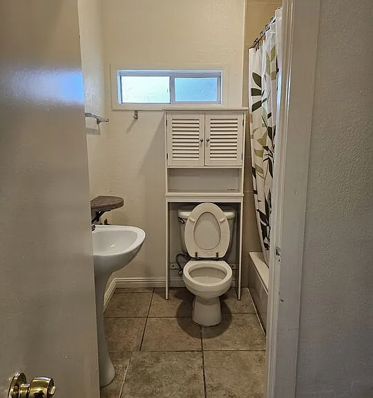 1822 S Oxford Ave — Photo 18
