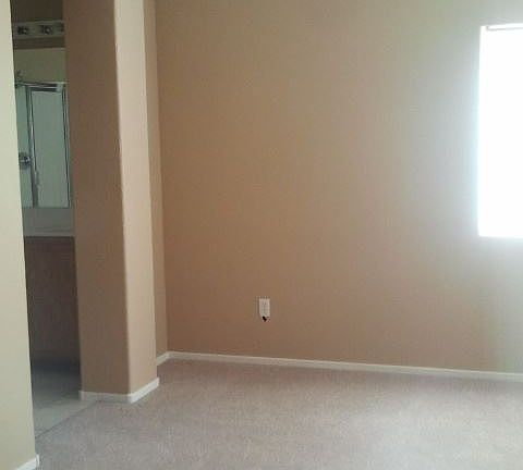 4th image of 8049 Farthings Hill Dr