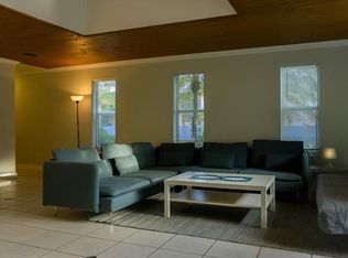 6502 SW 84th St, Miami, FL 33143