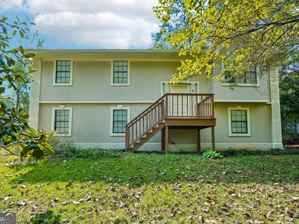 1947 Britt Dr, Snellville, GA 30078
