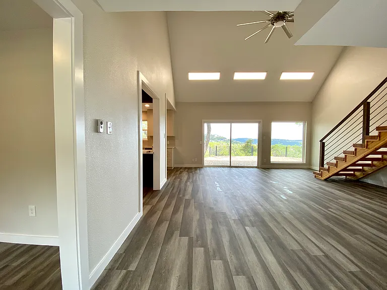 2318 Matador Cir — Photo 3