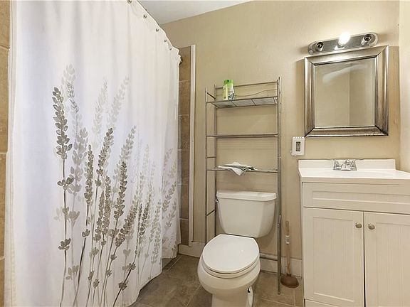 4th image of 1314-16 Touro St