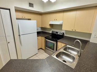 4241 San Marino Blvd APT 202, West Palm Beach, FL 33409