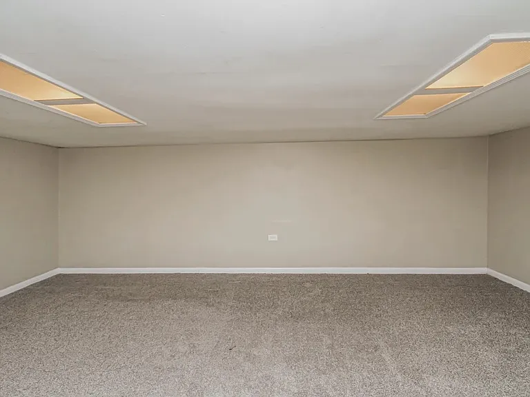 6133 Brookwood Dr — Photo 2