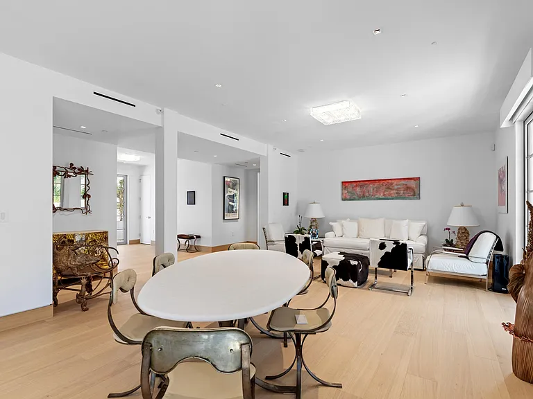 247 Worth Ave #PENTHOUSE — Photo 13