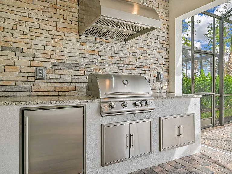 13699 Blue Bay Cir — Photo 13