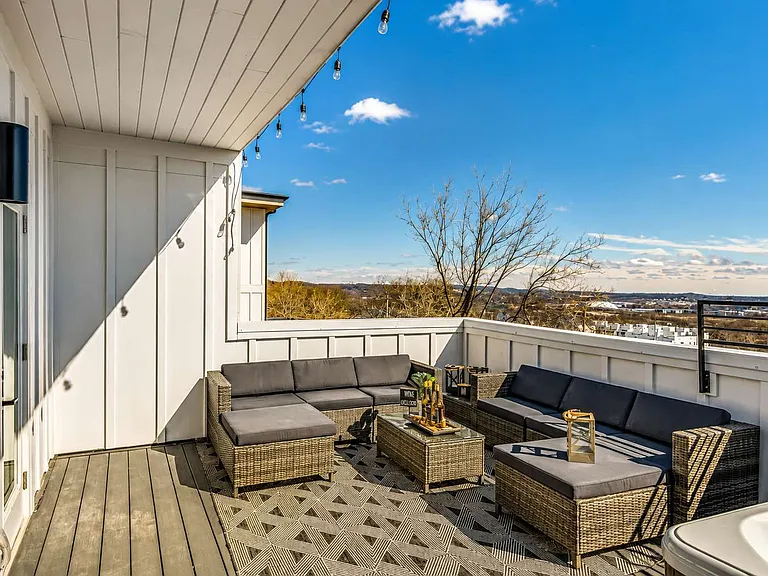 2131 Goodrich Ave #4-ID1051733P — Photo 9