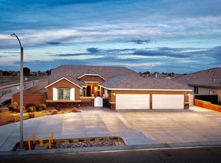 42556 37th St W, Quartz Hill, CA