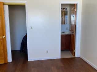 388 Pennyfield Ave, Bronx, NY 10465
