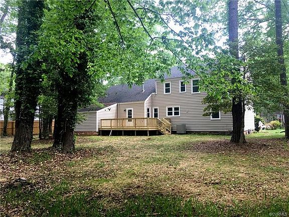 3rd image of 2310 Lashley Ln