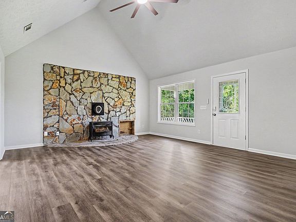 2nd image of 4075 Asbury Mill Rd