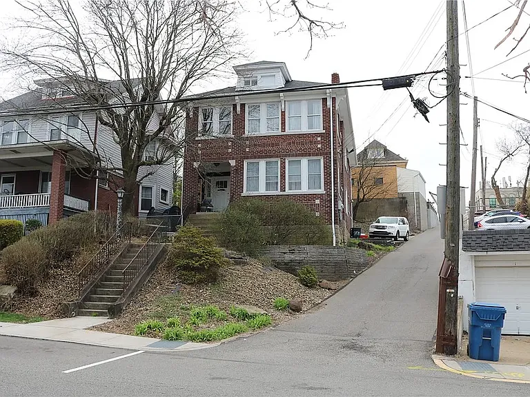 2975 Belrose Ave #1 — Photo 22