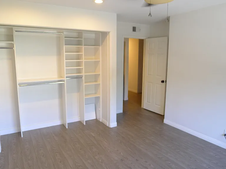 20321 Tidepool Cir #105 — Photo 18