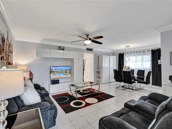 5300 Washington Street #k330, Hollywood, FL 33021