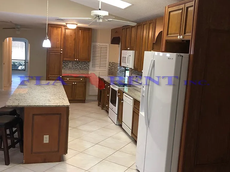 1175 E Winged Foot Cir — Photo 12