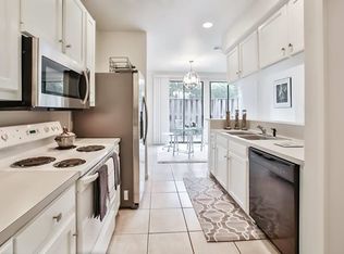 611 E 45th St APT 10, Austin, TX 78751