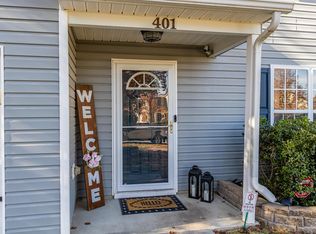 401 Weeping Willow Dr, Durham, NC 27704