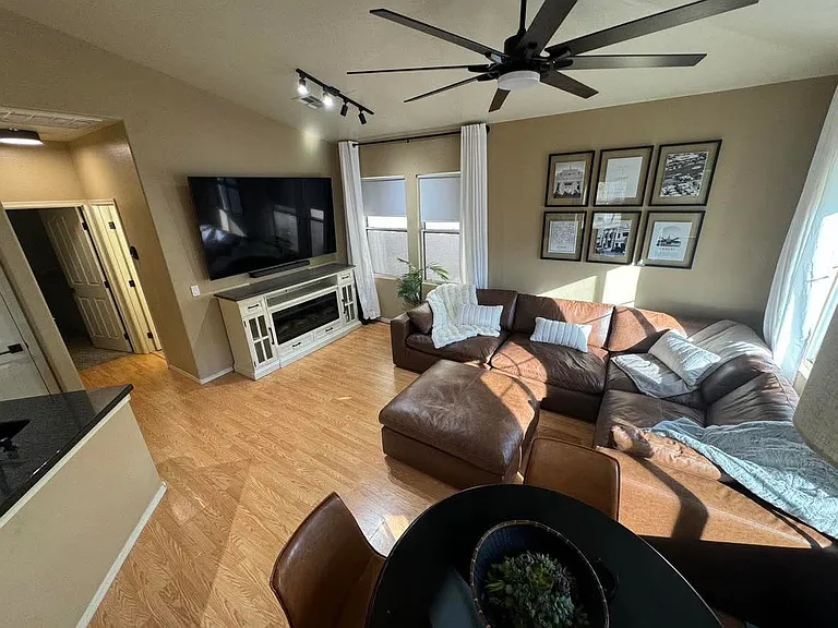 741 N Port Dr — Photo 27