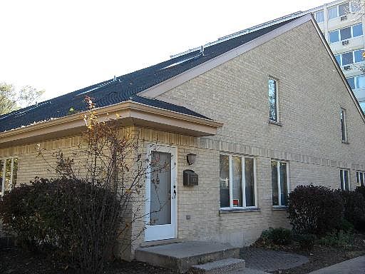 1st image of 132 Marengo Ave #1