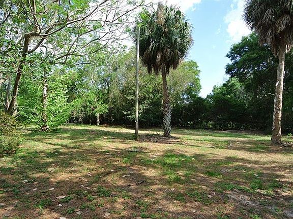 3rd image of 2102 Wallace Blvd